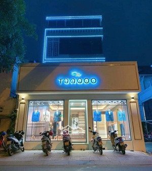 bán nhà siêu vị trí mặt tiền võ văn tần - quận 3 - (6x18m) - 3 tầng - hđt: 210tr/th - giá: 55 tỷ