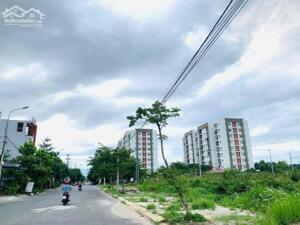 Cần bán lô đất MT( Kẹp Cống)đường Trần Quang Long.Đà Nẵng