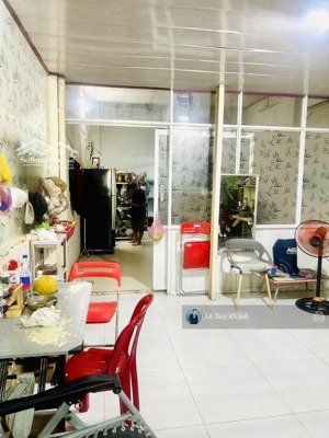 ngộp bank 9.5 tỷ giảm về 8 tỷ (chỉ 76tr/m2) - bán nhanh nhà c4 105m2 - lô góc hẻm xe hơi