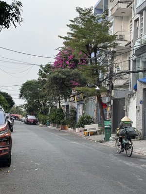 sở hữu ngay nhà ngang hiếm 7.5x35 ngay điện máy xanh huỳnh tấn phát, tt quận 7, chỉ 13.5 tỷ.