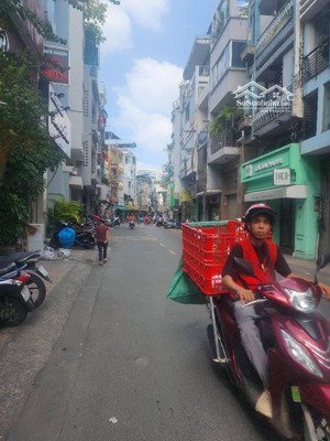 nhà hxh - trung tâm quận 3 - sát chợ vườn chuối - nhà đẹp ở ngay - giá 7,8 tỷ