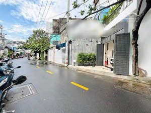 gấp bán nhà mt mới 100m2 - ngang 4.3m - thông phan huy ích- phạm văn bạch- nhỉnh 11.8 tỷ còn tl