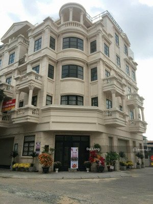 bán nhà góc 2 mặt tiền cityland park hills dòng tiền sẵn 720 triệu/năm