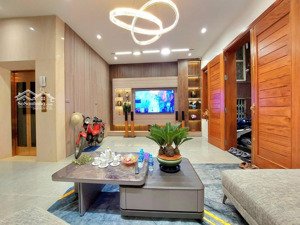 lô góc o tô quay đầu phố hoàng mai nhà đẹp kinh doanh ngõ thông tứ tung 45m x5t giá 7.6 tỷ có tl