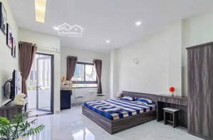 phòng ban công 35m2 ngay landmark 81 và cầu vượt nguyễn hữu cảnh gần uef, hồng bàng, uth, hutech