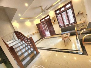 bán gấp - bay nhanh! nhà đẹp thạch bàn - aeon long biên 35m2x5t. giá 5.8 tỷ