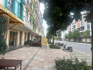 bán biệt thự view sông tại vinoceanpark3, 90m2x4, mặt tiền 6m, dòng tiền 45 triệu, hai mặt đường