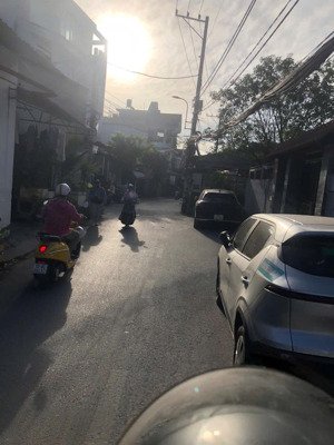 nhà 2 tầng đẹp hxh cách đường 2 tầm 100m, tăng nhơn phú b, quận 9