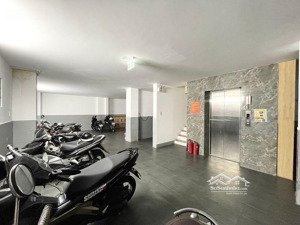 bán căn hộ dịch vụ 6 tầng, đường thống nhất, gò vấp, dòng tiền 2,4tỷ/năm, ngang 8m, chỉ 36,5tỷ