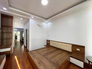 bán tòa căn hộ cho gia đình nhiều thế hệ tại lê hồng phong ngô quyền hải phòng