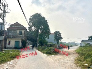 siêu phẩm tái định cư yên viên - duy nhất 1 mặt đường 12m, 1 mặt vỉa hè oto tránh