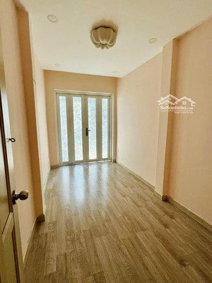 chính chủ cho thuê nhà nguyên căn - 3pn - 1 xẹt trung tâm q1