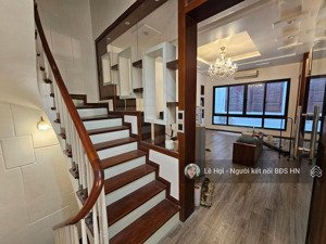 bán nhà phố cát linh, đống đa 48m2 * 5 tầng, nhà dân xây kiên cố, giá hợp lý, chủ thiện chí bán