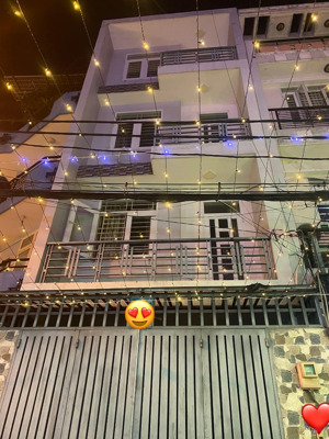 giảm hơn nửa tỷ. bán nhà mặt tiền đường p12 tân bình 66m2 nở hậu 4.8m 4tầng 5pn chỉ 11.8tỷ tl