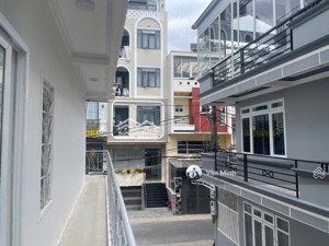 căn hộ dịch vụ cao cấp, nhà mới xây khu phan đình phùng, full nội thất xách vali vào ở