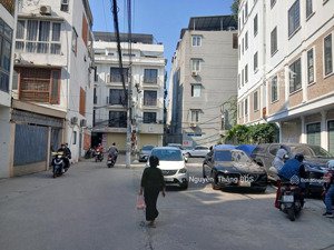 bán gấp nhà vũ tông phan, thanh xuân, phân lô, ô tô đỗ cửa, sân để xe siêu rộng, 45m*7t, thang máy.