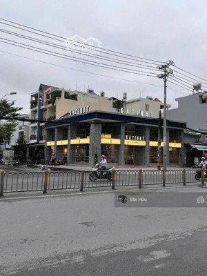 góc 2 mặt tiền dương quảng hàm, q. gò vấp - dt: 15x25m - 2 tầng - hđt: 220 triệu - giá: 55 tỷ