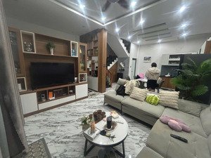 bán nhà trung tâm hải châu 3 tầng 3 mê giá chỉ 4.6x tỷ mai lão bạng