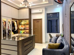 bán nhà mặt tiền nguyễn tiểu la, phường 8, q10 dtcn:45m2, trệt 3 lầu, giá 11.5 tỷ