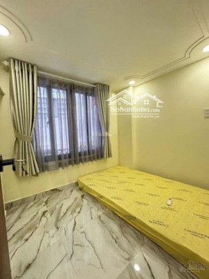 nhà đầy đủ nội thất, đường trần bình trọng, giá ngộp