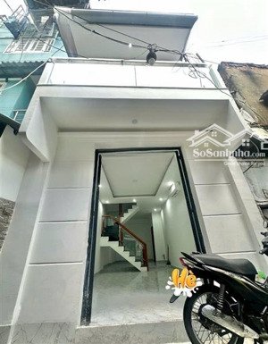 siêu phẩm bến vân đồn p2 q4 sát q1 - nhà mới 100% chỉ việc xách vali vào ở ngay - giá chỉ 4 tỷ.