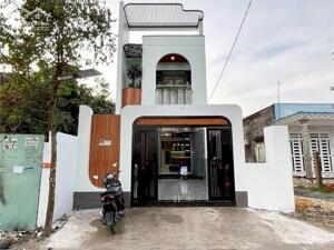 Việt kiều Mỹ mới xây nhà chưa ở