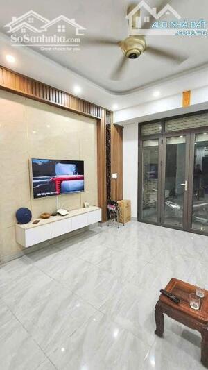 Bán nhà 3 tầng 64,5m² tại Quỳnh Cư, Hùng Vương – Giá chỉ 2,18 tỷ