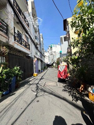 giáp q1, chỉ hơn 8 tỷ có nhà hẻm xe hơi thông. nguyễn văn đậu, p7, bình thạnh - 58m2