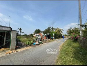 đất ngay tỉnh lộ 7 giá chỉ 900tr diện tích 211m2 , đất sát bên trường tiểu học thái mỹ củ chi