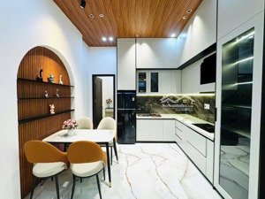 4.x tỷ ! nhà 2 tầng - 3 phòng ngủ kiệt đường hùng vương trung tâm hải châu - đà nẵng