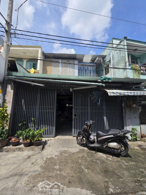 bán nhà đường 8m thái thị nhạn. dt 4x18,2m nở hậu 5.2m. giá 12.3 tỷ