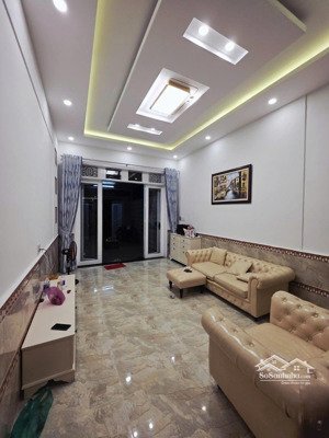 bán nhà mặt tiền đường lê ngân, phường 12 tân bình; (5x16) 2 tầng