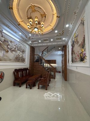 bán nhà hương lộ 2, 6,7 tỷ, 60m2,hẻm xe hơi.