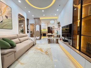 cần cho thuê gấp căn hộ 2pn saigon south residences nhà đẹp giá tốt nhất thị lh: lan anh