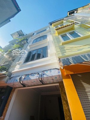 bán nhà tư đình long biên 50m2 x mt3,6 x 5tầng xây mới thang máy - ô tô vào nhà full nội thất - th