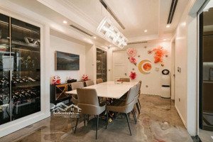 bán căn hộ r4 royal city, 103.9m2, sổ đỏ, full nội thất, lh zalo: 0982,642377