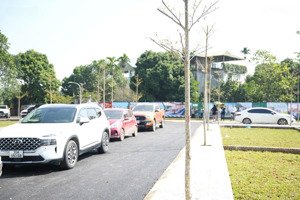 bán đất phú mãn-hòa lạc-100m full thổ cư-ô tô vào tận đất-khu dân cư sầm uât-gần ql 21a