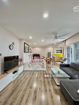 tôi cần bán chung cư hưng thịnh 57m2, 2 ngủ chỉ 2.x tỷ