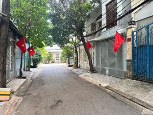 vị trí vàng cư xá chu văn an - 4 tầng x 55m2 - chính chủ 1 đời, cực ngon bán gấp