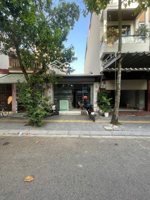 bán đất chính chủ mặt phố tại 116 quang trung