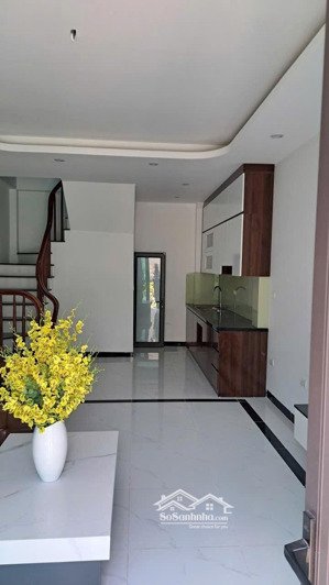 chính chủ bán nhà 04 tầng, 01 tum, diện tích 33,4m2 tại tổ dân phố phú bến, phường chương mỹ