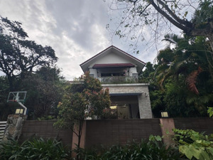 bán nhà biệt thự đẹp tại xanh villas, đường đại lộ thăng long, chỉ nhỉnh 70tr/m2, sdcc, ssgd