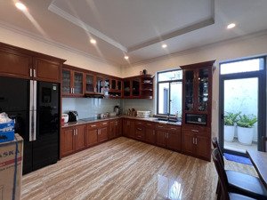 bán nhà đẹp sổ đỏ đường nguyễn thới bưng (b8) vcn phước hải - sổ hồng trao tay