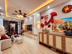 bán nhà ngõ gần phố lê thanh nghị, 6 tầng thang máy, đi bộ ra cụm trường bách - kinh - xây