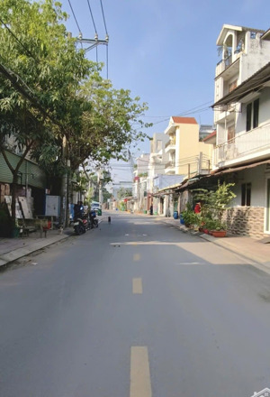 bán nhanh lô đất hẻm xe hơi đường 8 linh trung -67.5m2 chỉ 5.75 tỷ!