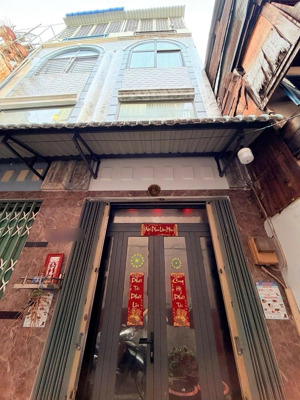 bán nhà lê hồng phong, quận 10, 4 tâng, 3 pn, 3m x 7m, giá 3.99 tỷ.