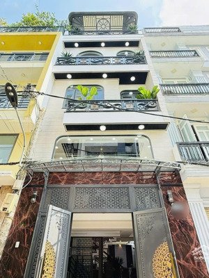 bán nhà riêng 3 tầng phạm văn bạch tân bình 70m2 4pn 4wc hẻm 6m mặt tiền 5m hđ thuê 25tr giá 3,25tỷ