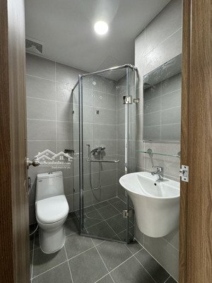 bán nhanh căn góc topaz 59m2 giá chỉ 2,5tỷ bao toàn bộ thuế phí sang nhượng, tầng trung view đẹp