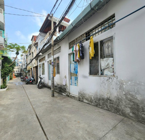 siêu vị trí ngay ngã tư hàng xanh, bình thạnh - chỉ 9.7tỷ làng đại học khu d2 - 83m2 (6.6/7x13)m