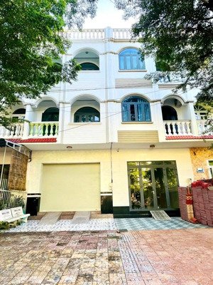 cho thuê nhà trệt 2 lầu (trống suốt) mới đẹp 270m² kdc văn hóa tây đô, cần thơ | giá 12 triệu